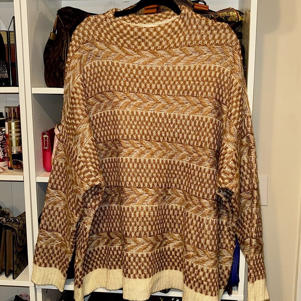 Cozy BKE Sweater